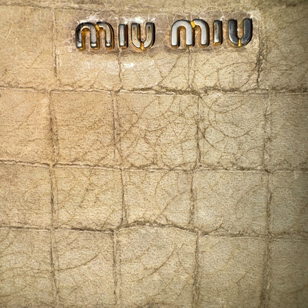 ✅AUTHENTIC✅ MIU MIU CROC EMBOSSED Leather long Wallet EUC